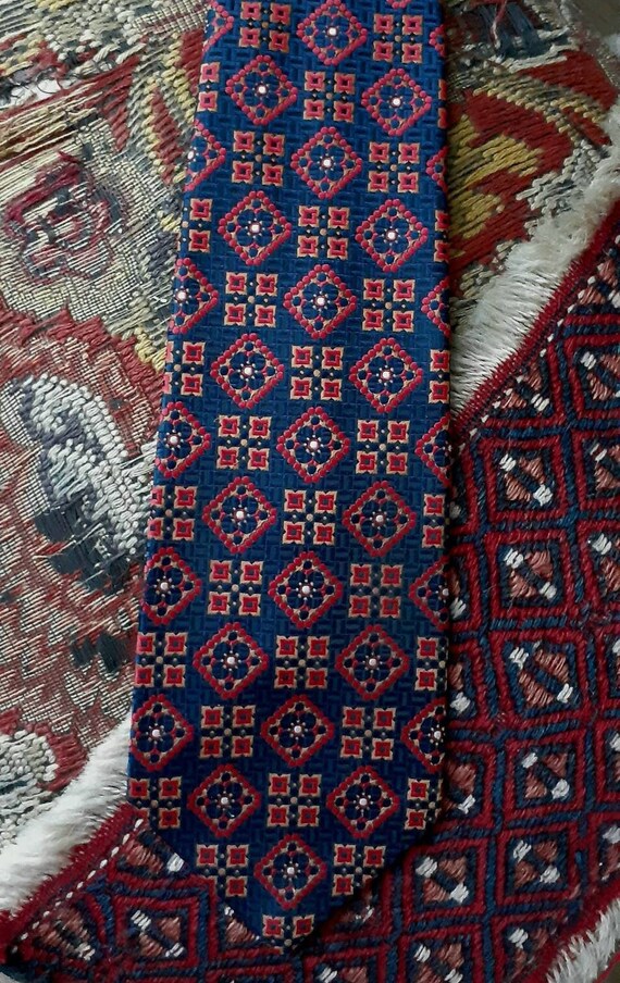 Men's Vintage Necktie, Classic Ties, Cravates, Guy