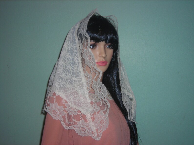 Veil-lacemantilla veil