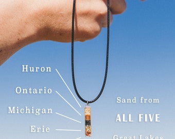 The HOMES Collection - Mini Sand Bar Necklace