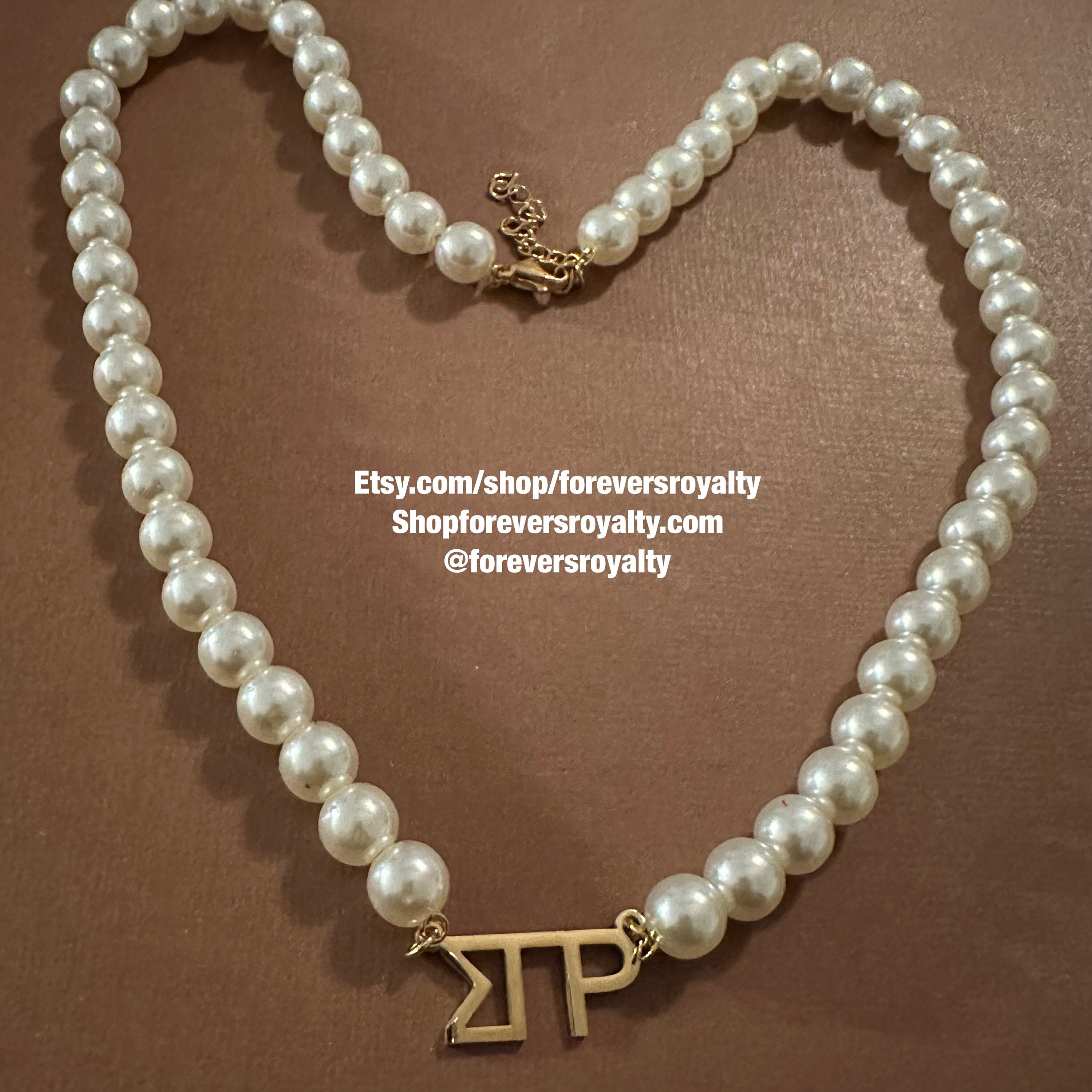 Phi Beta Sigma ΦΒΣ Wood with Acrylic Greek Letters Tiki Necklace – Betty's  Promos Plus, LLC