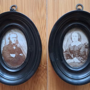 Antique PAIR of TWO Vulcanite Miniature Picture Frames with Portraits CDV Photographs English