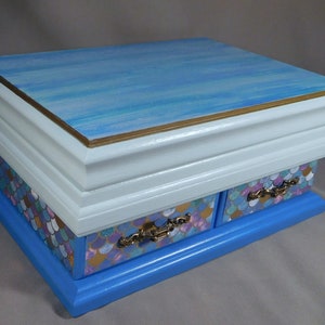 Jewelry Box Coastal Beach Chest Vintage Nautical Ocean Mermaid&#39;s Treasure Fusion Painted Upcycled