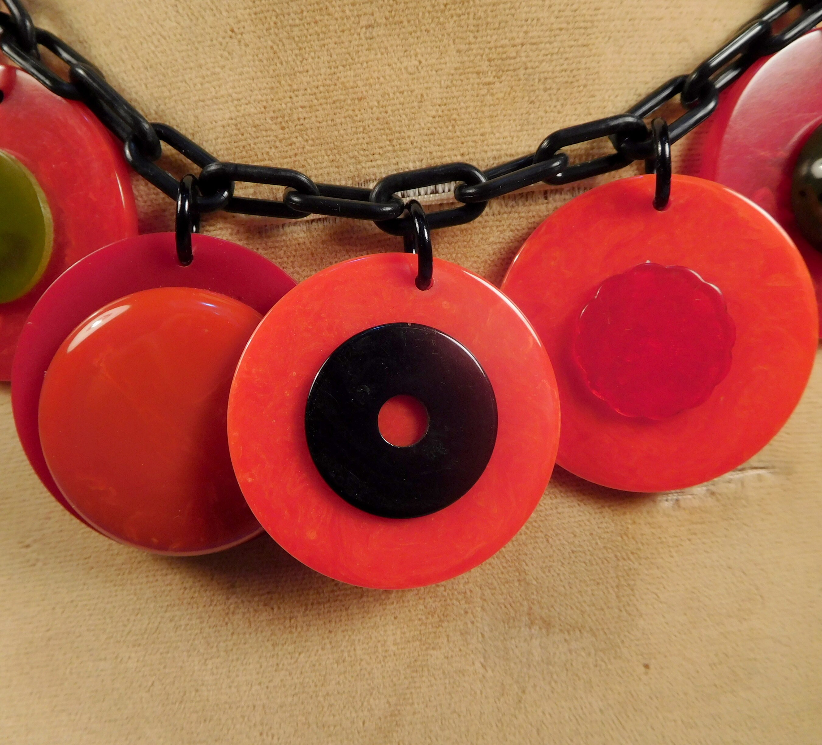 Upcycled BAKELITE Poker Chip Necklace REDS Button Flower Etsy