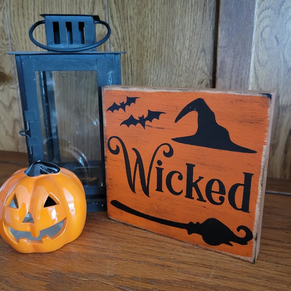 Halloween Wicked Primitive Wood Sign Tier Tray Witch Hat Sign