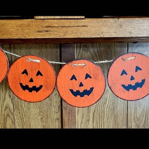 Halloween Pumpkin Banner, Jack O&#39; Lantern, Pumpkin Decor, Halloween Decor, Fireplace Garland Banner, Primitive Halloween Banner