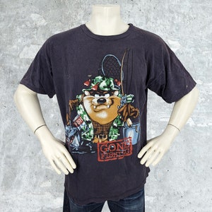 Vintage Tasmanian Devil Cartoon T Shirt Size XL Tee 1990&#39;s 90&#39;s Made in the USA Fishing Warner Bros