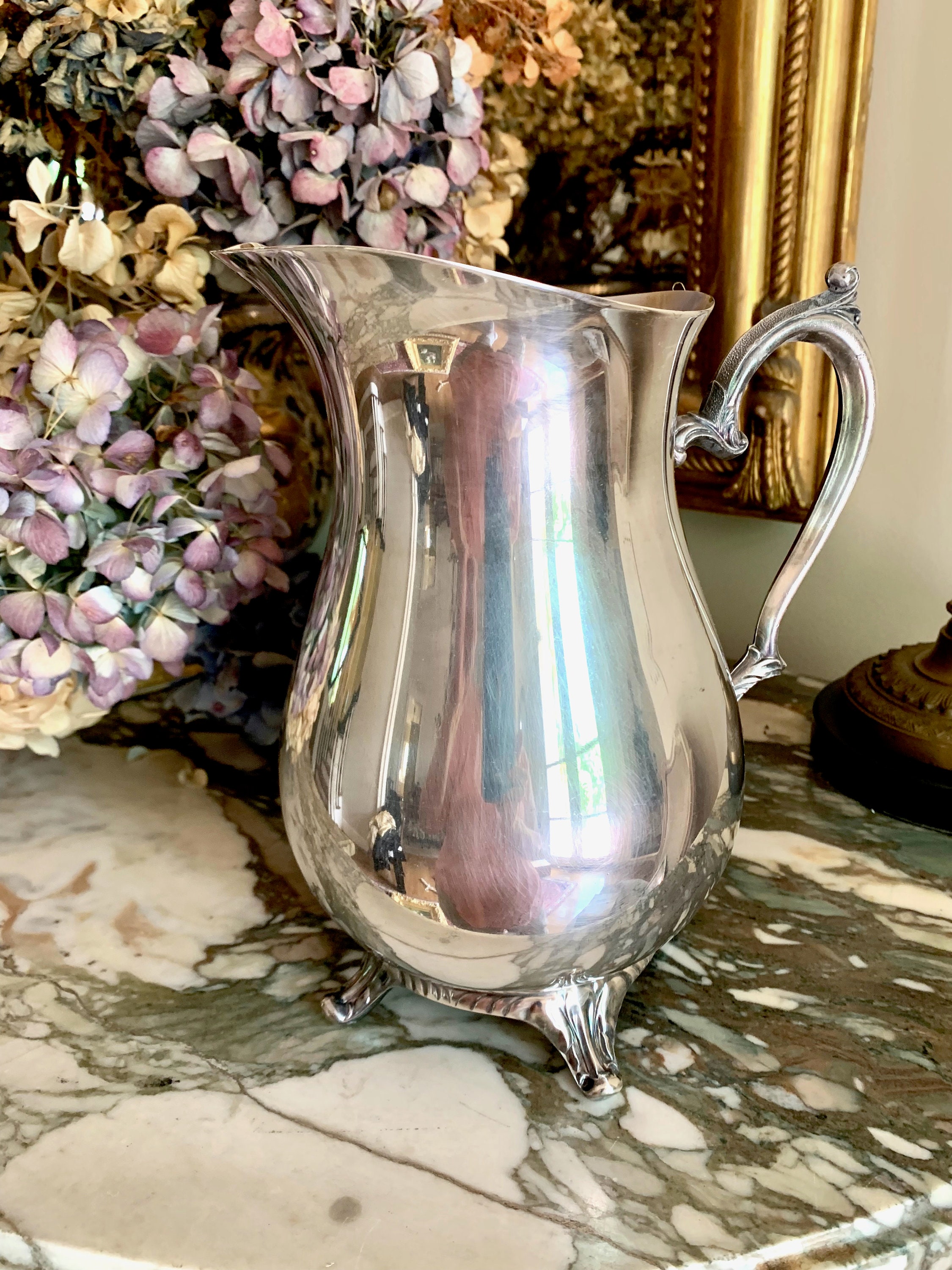 Silver Plate Water Pitcher, Vintage Wm. Rogers Pitcher with Ice Lip