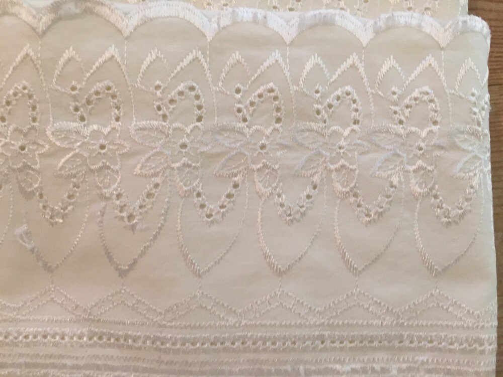 Ivory Eyelet Pillowcases King Size Pair Vintage Ivory Ecru Bedding