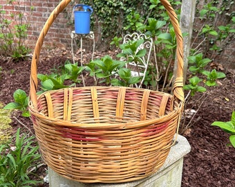 Vintage Basket, Woven Rattan Basket, Harvest Gathering Basket, Round Decorative Basket, Cottage Farmhouse Decor