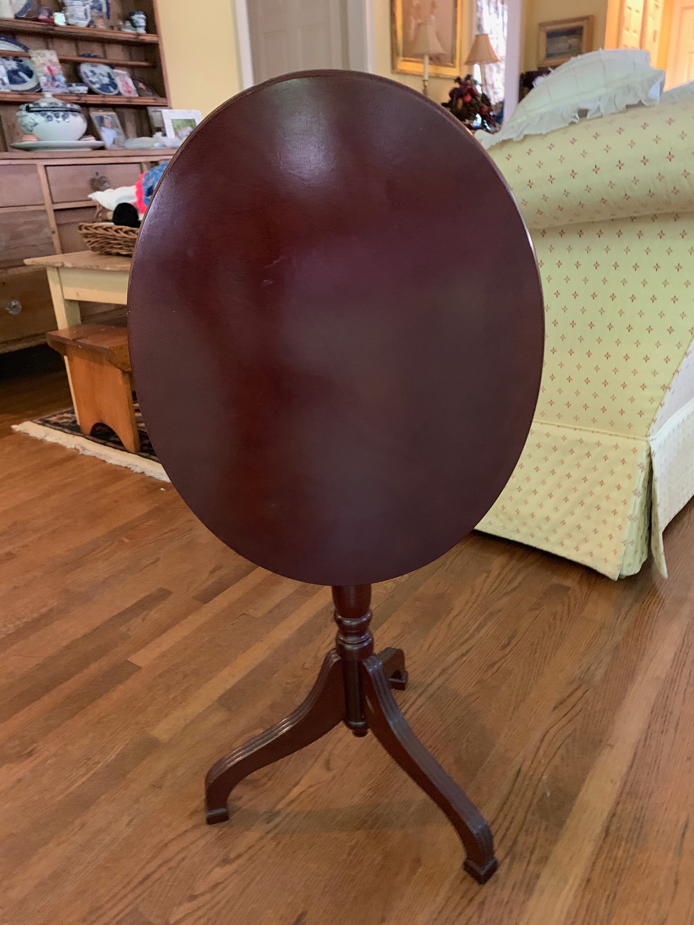 Vintage Tilt Top Table, Mahogany Finish, Small End Table, Wine Table