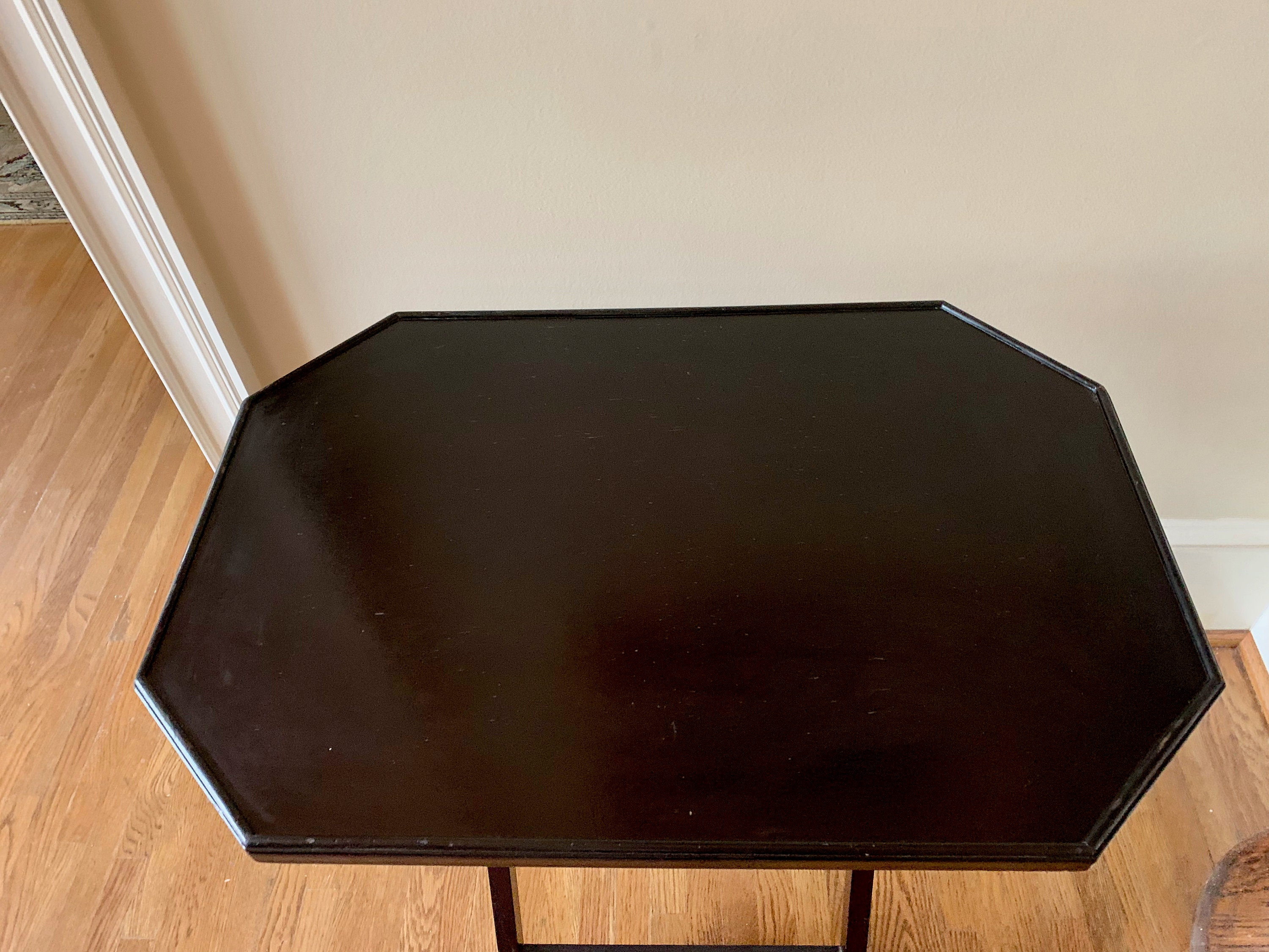 Reserve Stephanie, Wooden Folding Tables, Dark Wood Octagonal TV Tray