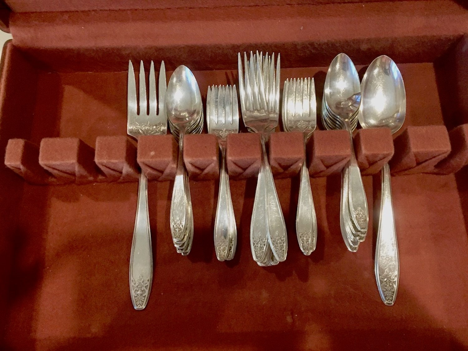 Art Deco Silver Plate Flatware 47 Pieces, 9 Place Settings Lady Doris
