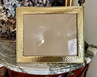 Brass PhotoFrame, 8 x 10 Vintage Brass Tabletop Picture Frame, Keepsake Photo Frame Gift, Brass Home Decor