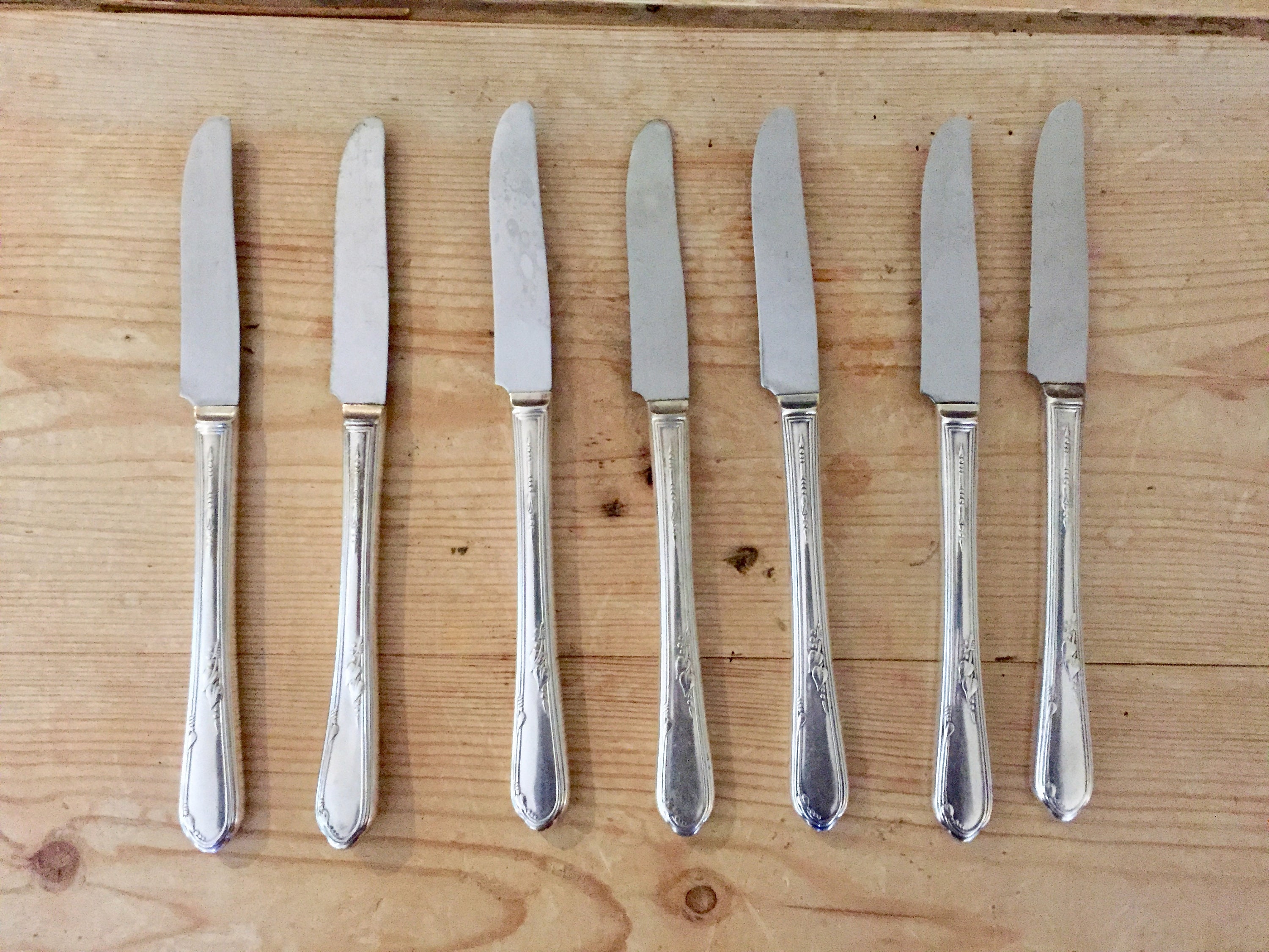 Vintage Silver Plate Knives, Art Deco Flatware French Blade Hollow