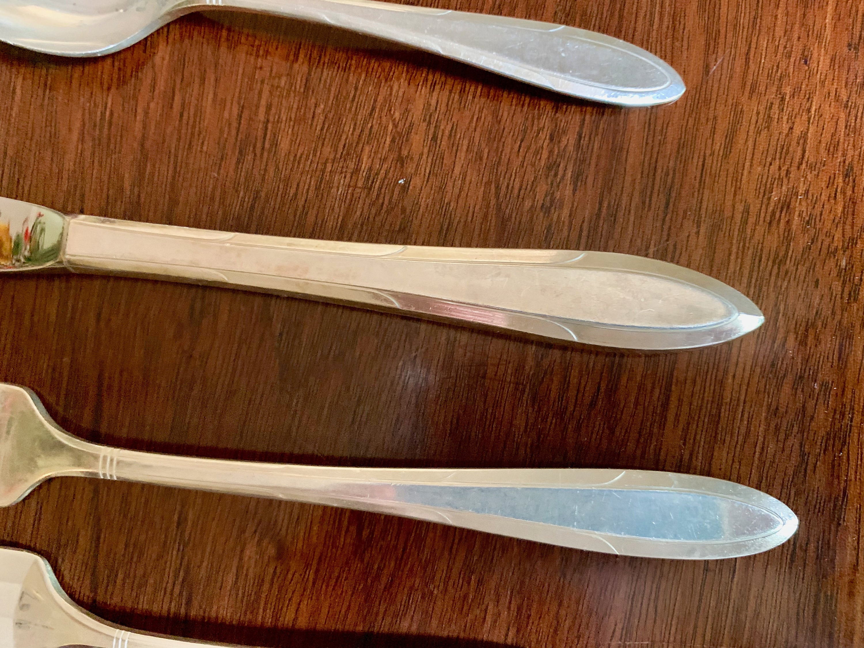 Reserve Suzanne, Nobility Silver Plate Flatware, Reverie Pattern 8