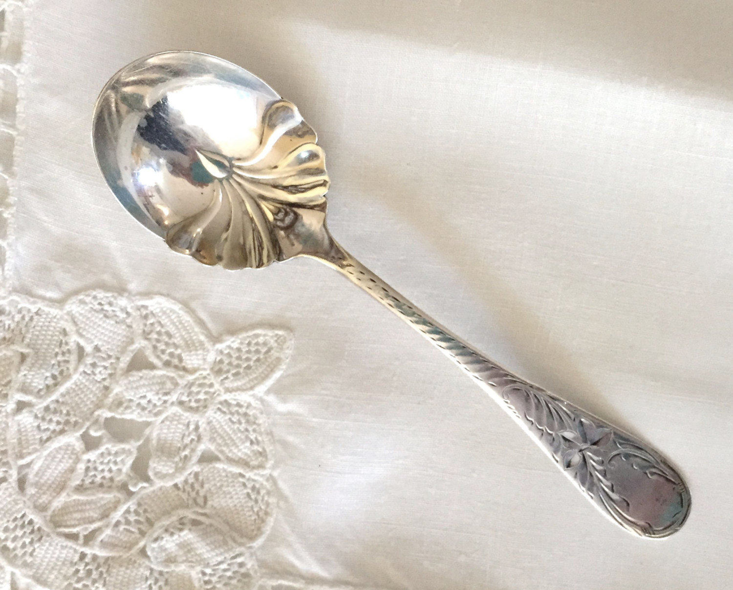 Sterling Silver Sugar Shell Jam Jelly Spoon Antique Towle Sterling