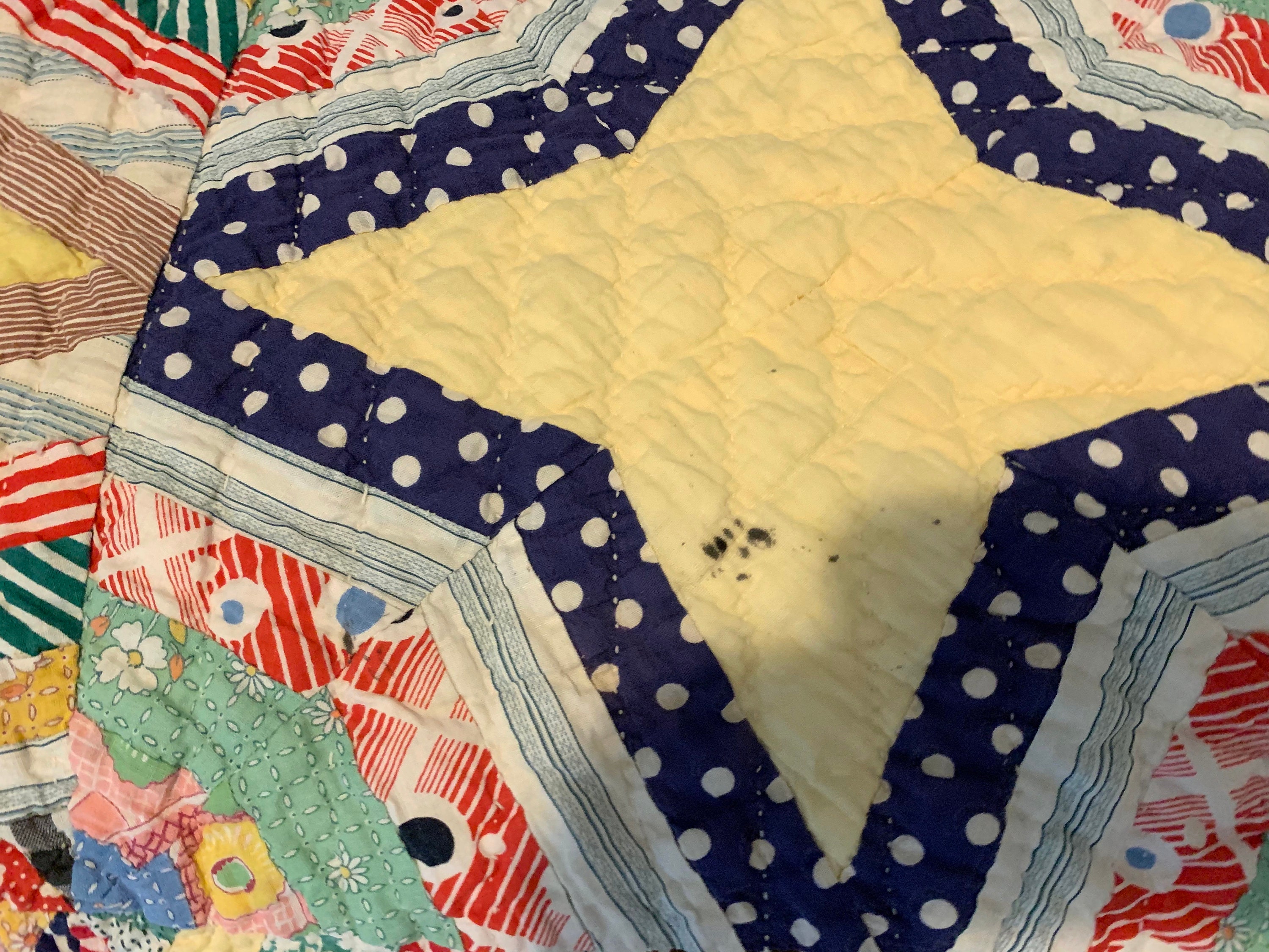 Vintage Handmade Quilt, Yellow Spider  Quilt, Octagon Shaped Square