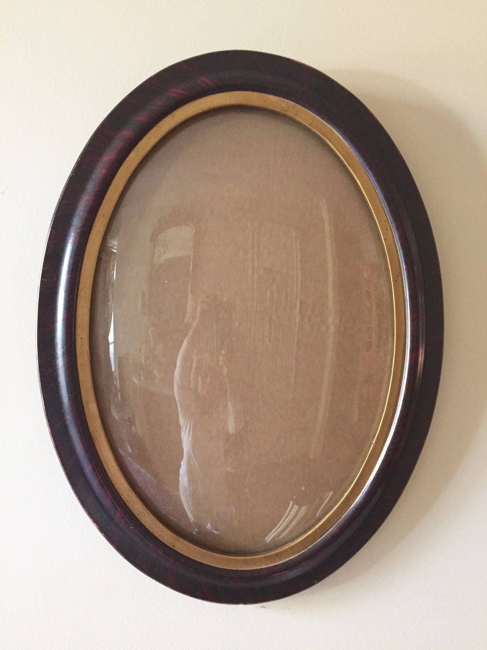 Antique Oval Picture Frame with Faux Grained Paint Concave Glass