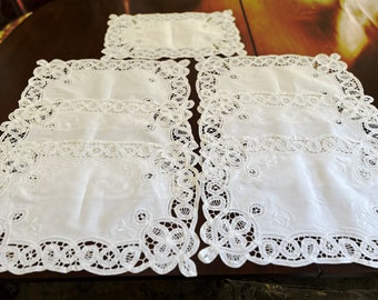 Battenburg Lace Placemats, Set of 7 Embroidered White Placemats Battenburg Lace Trim, Holiday Dining Linens, French Cottage Farmhouse