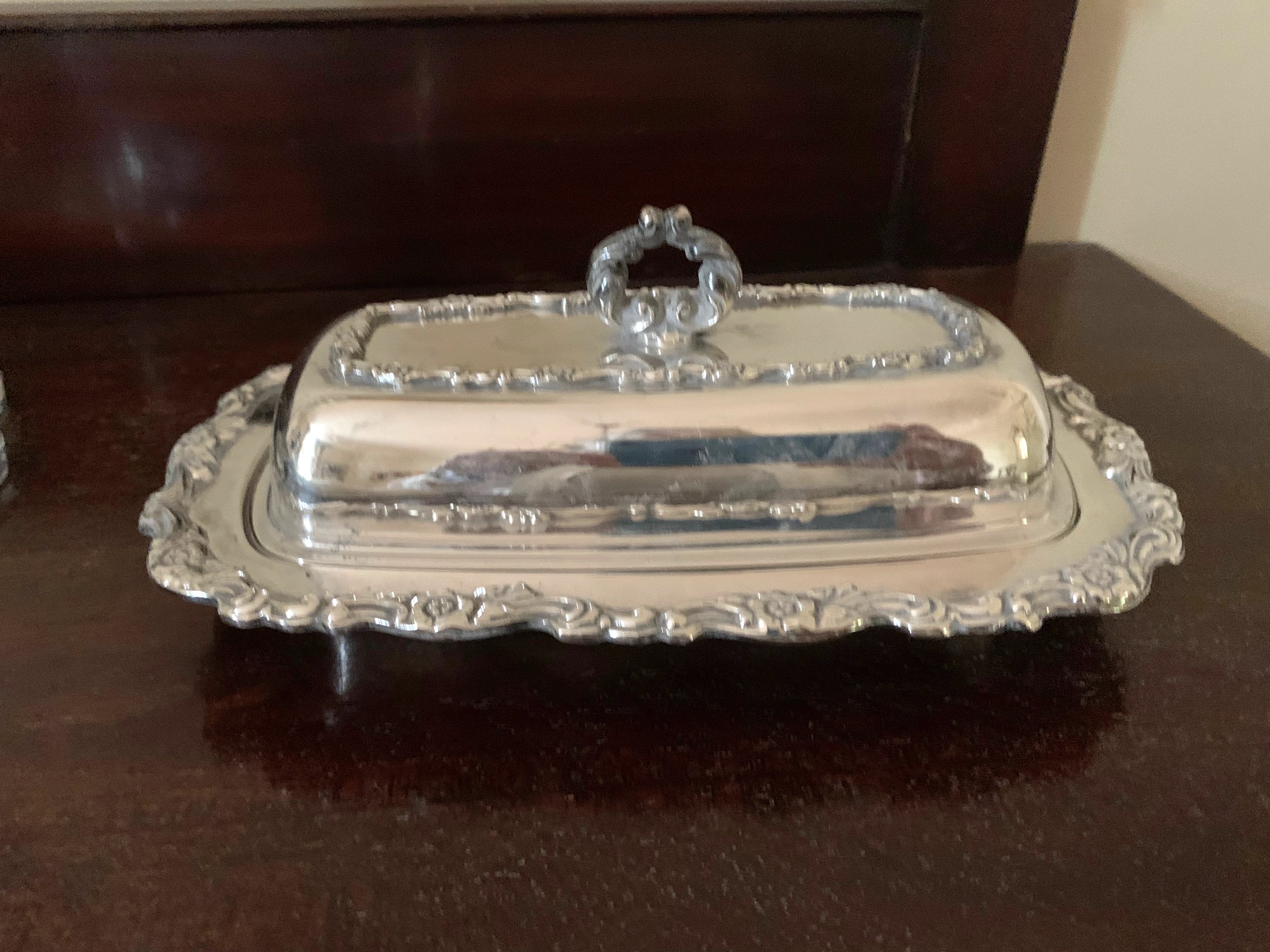 Vintage silver plate butter dish new arrivals