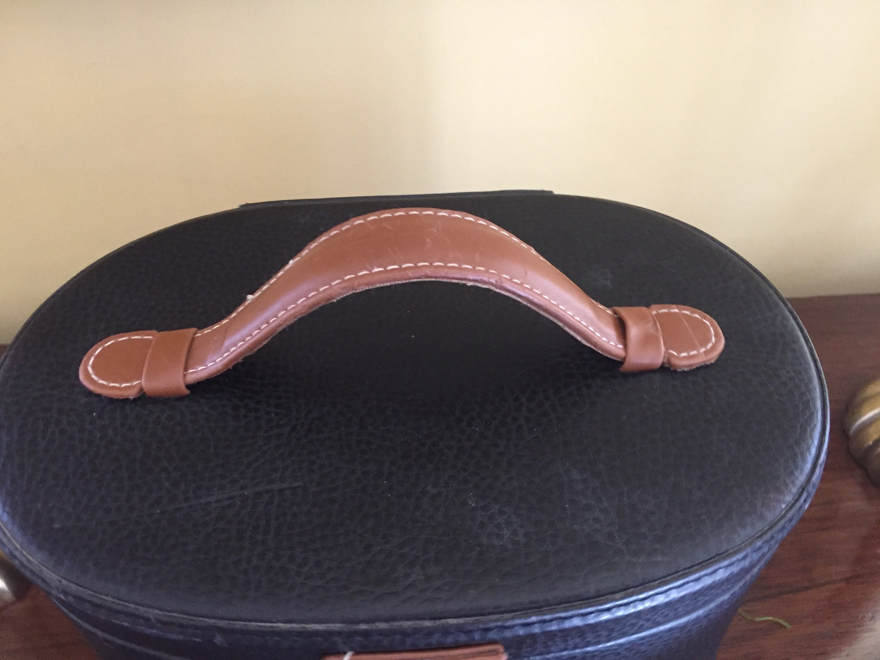 Vintage Leather Makeup Case, Brown Tan Herringbone Lining, Oval Shaped