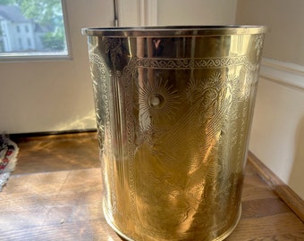Brass Asian Waste Basket, Vintage Solid Brass Chinoiserie Trash Container, Footed Brass Paper Waste Bin, Etched Asian Designs