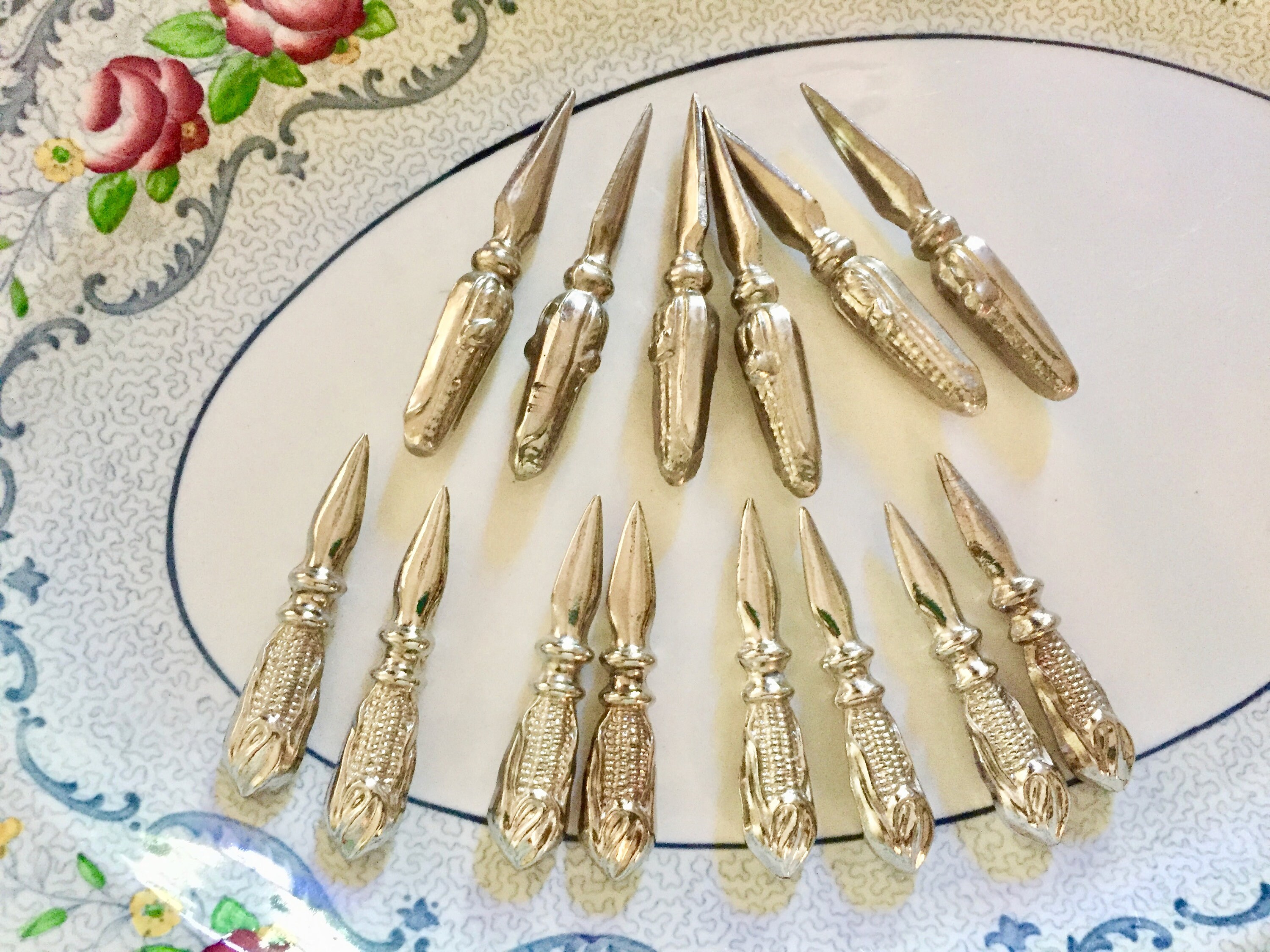 Vintage Silver Metal Corn Holders, 2 Sets Corn on Cob Holders, Corn