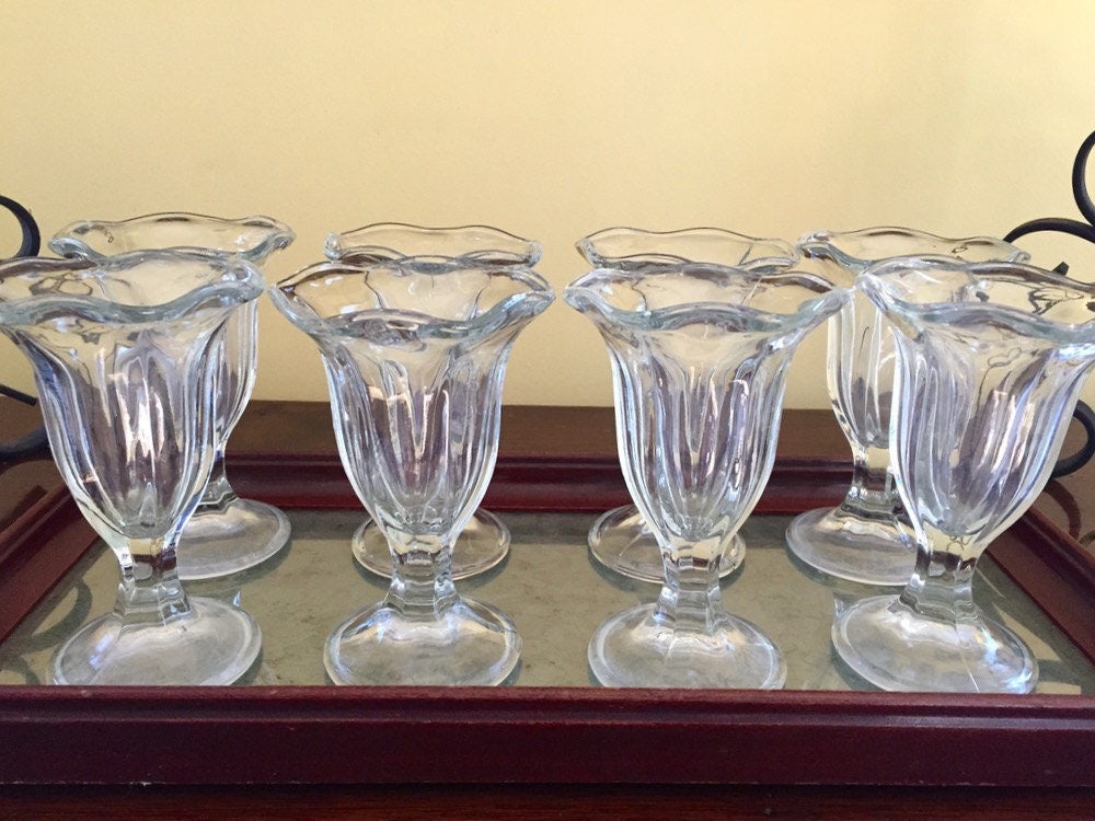 9 Ice Cream Sundae Glasses, Vintage Footed Soda Fountain Glasses, Clear