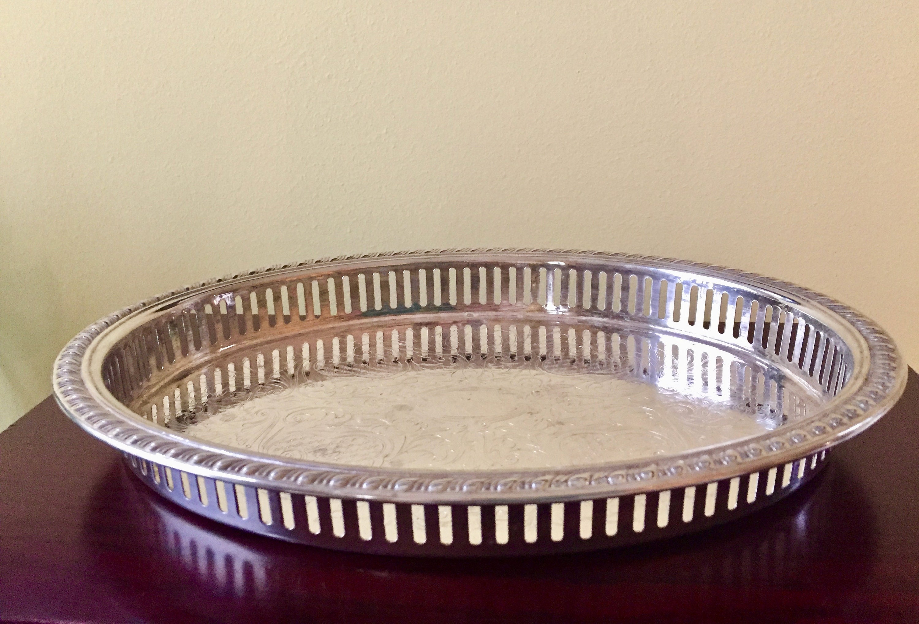 Silver Oval Gallery Tray, Small Oval Silver Plate Gallery Tray with