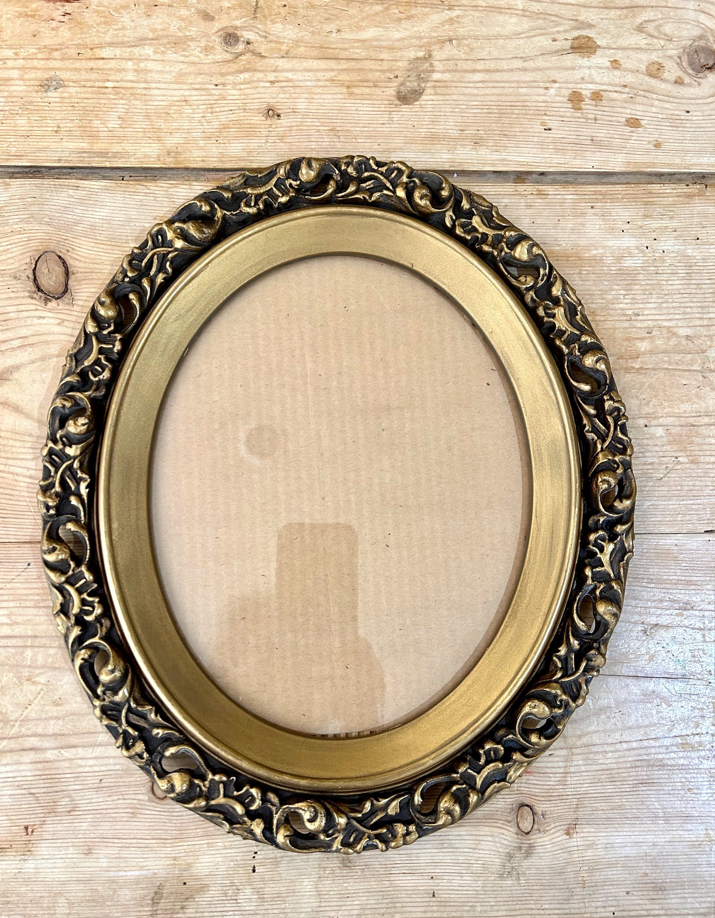 Gold Oval Frame, Vintage Oval Wood Photo Frame, 8 x 10 Inch Decorative