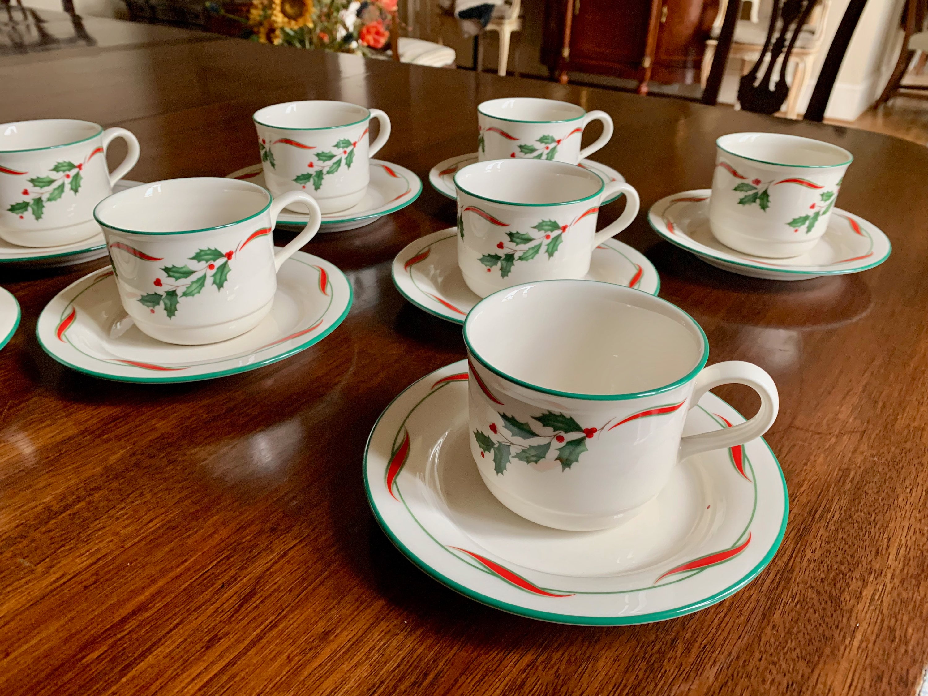 Lenox christmas china deals