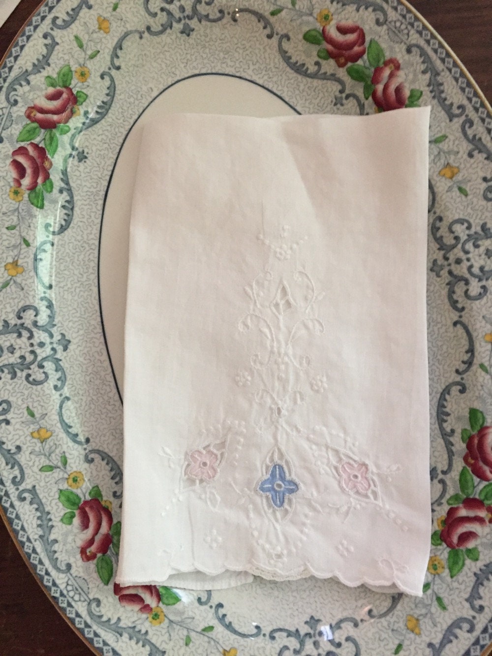 Scalloped Hand Towel Embroidered Cutwork, Linen Finger Tip Towel, Blue