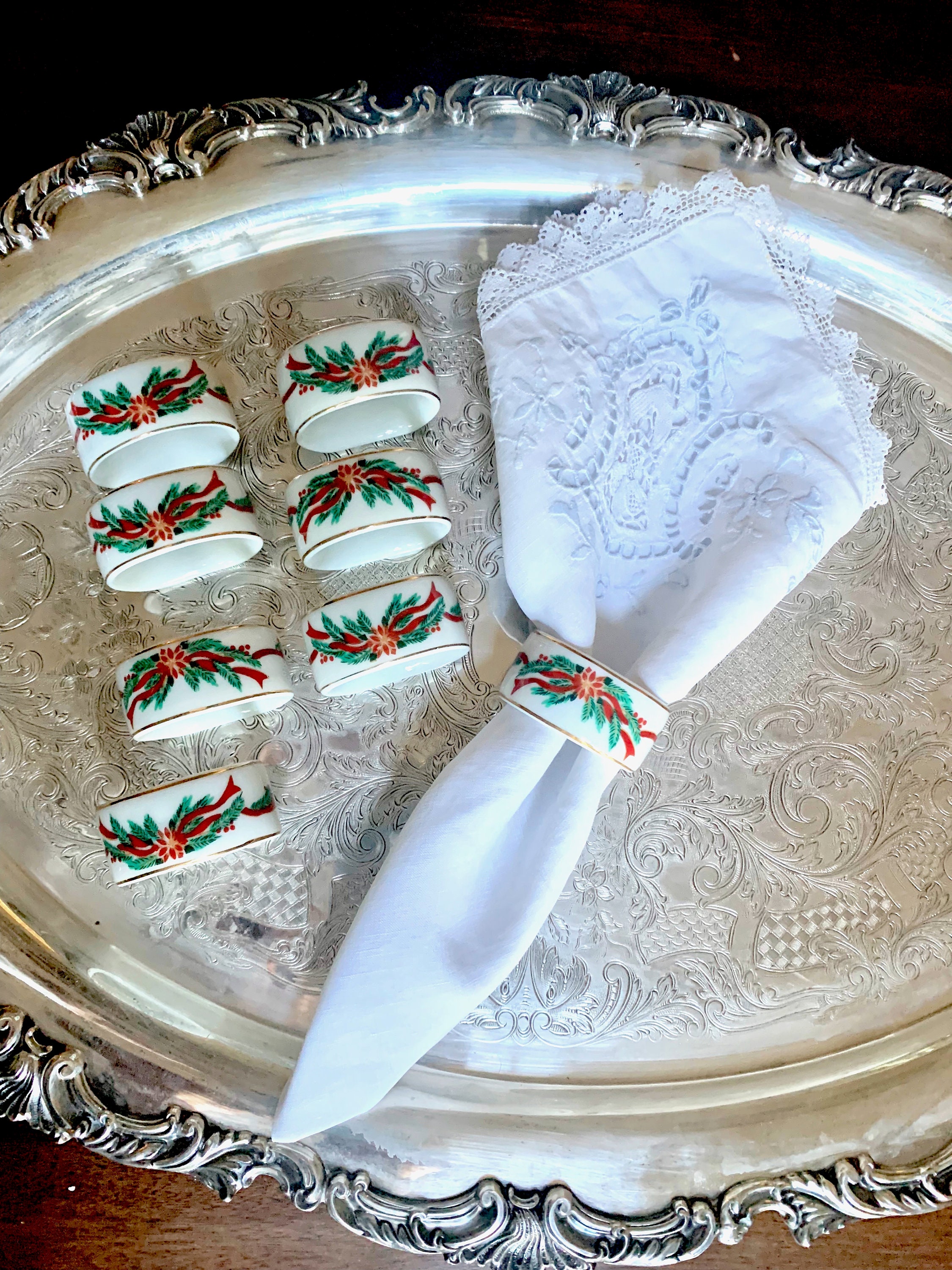 Porcelain Christmas Napkin Rings, Set of 8 Holiday Napkin Rings, Gold