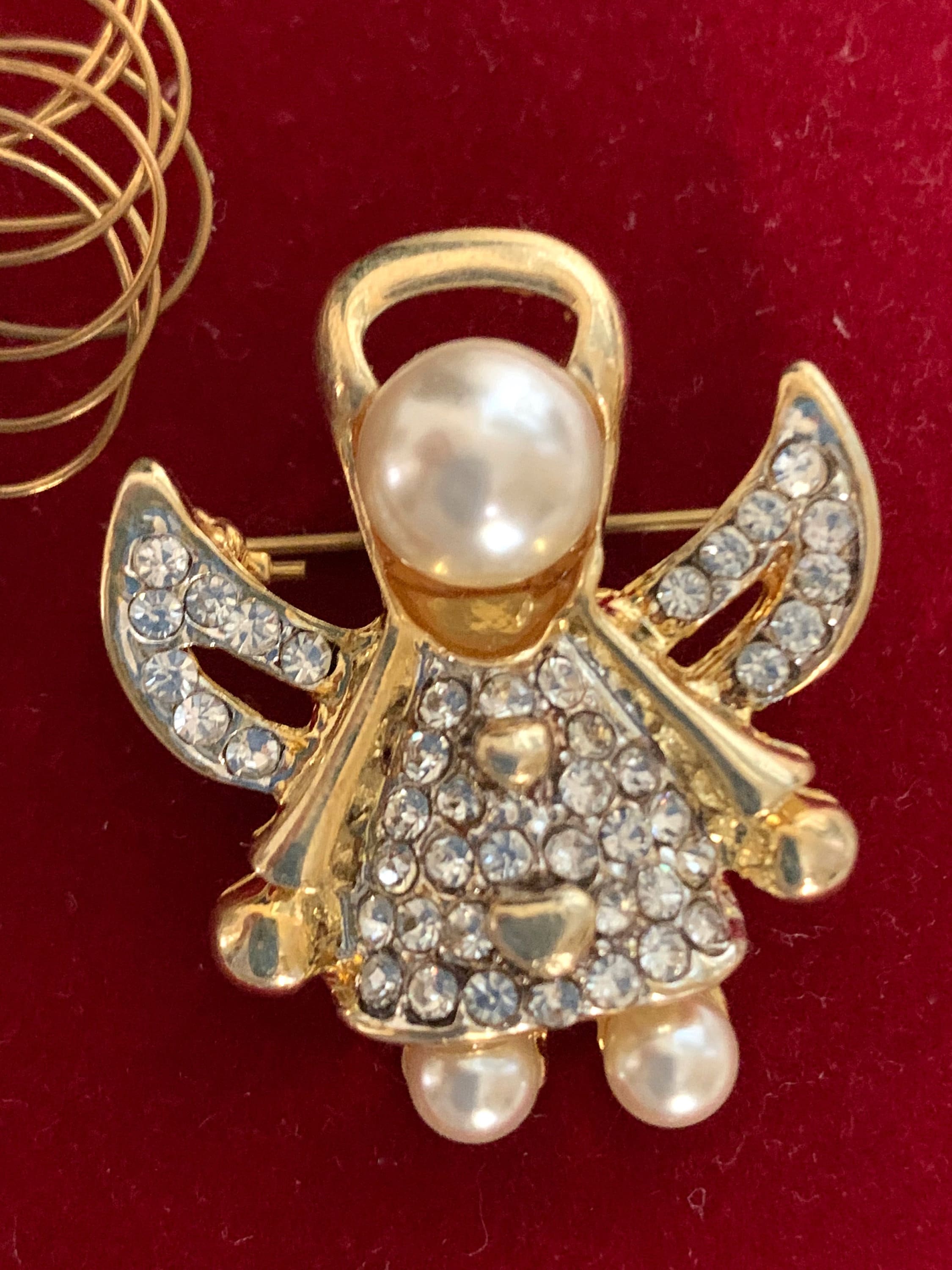 Angel Brooches Set of 2 Vintage Christmas Angel Pins Gold Toned