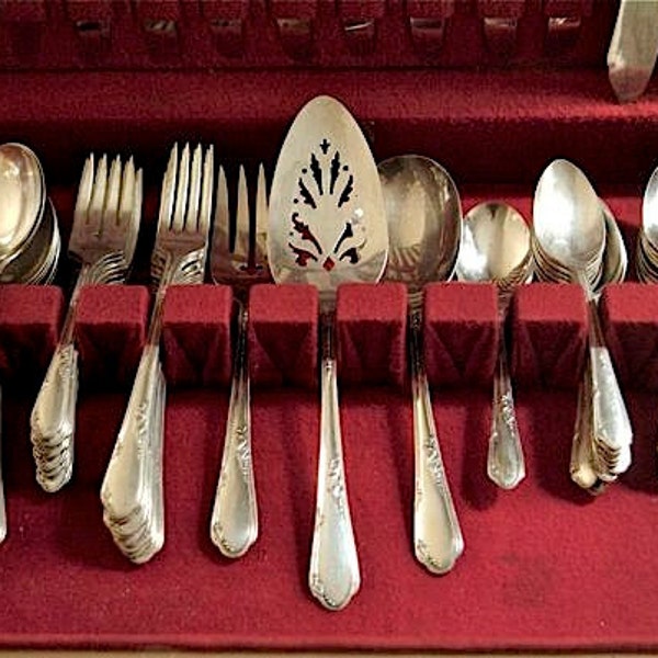 53 Piece Set Silver Flatware Meadowbrook Heather Ivy Pattern by Rogers Co., Art Deco style flatware box,Vintage flatware 1930's