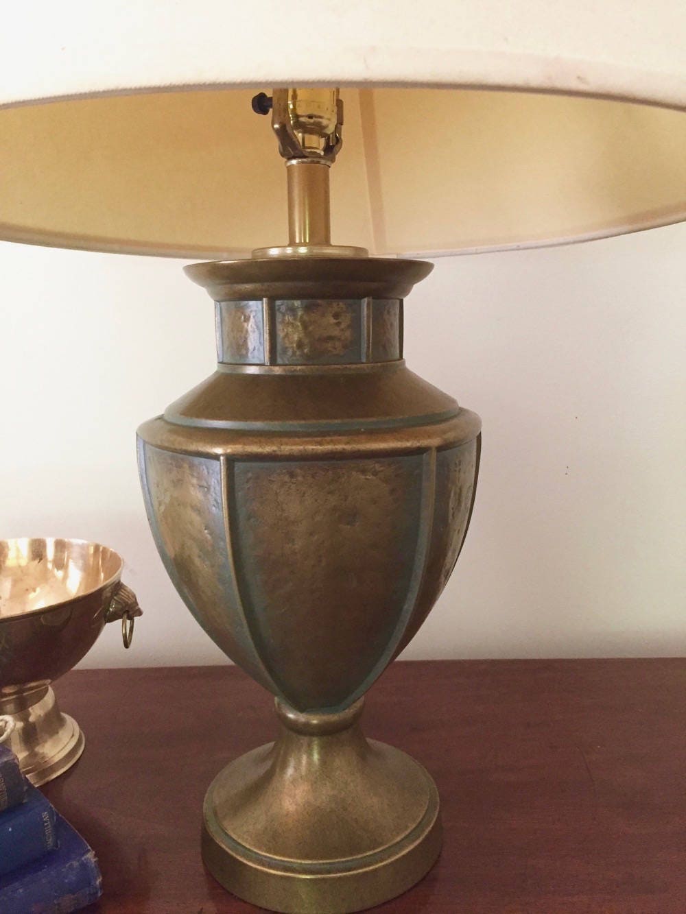 Hammered Brass Urn Lamp, Antique Brass Patina, Vintage Hollywood