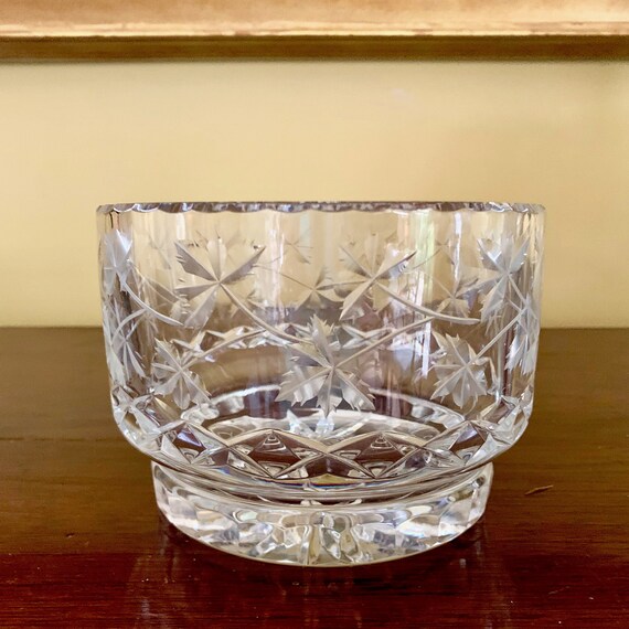 Crystal Footed Bowl With Cut Leaf Designs Vintage Decorative Etsy