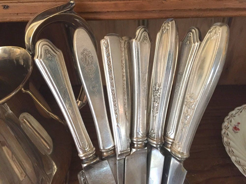 9 Silver Dinner Knives, Vintage Mix Match Silver Plate Dinner Knives