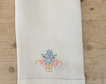 Vintage Tea Towel, Embroidered Hemstitched Tea Towel, Cotton Kitchen Hand Towel, Cottage Farmhouse, Housewarming Gift