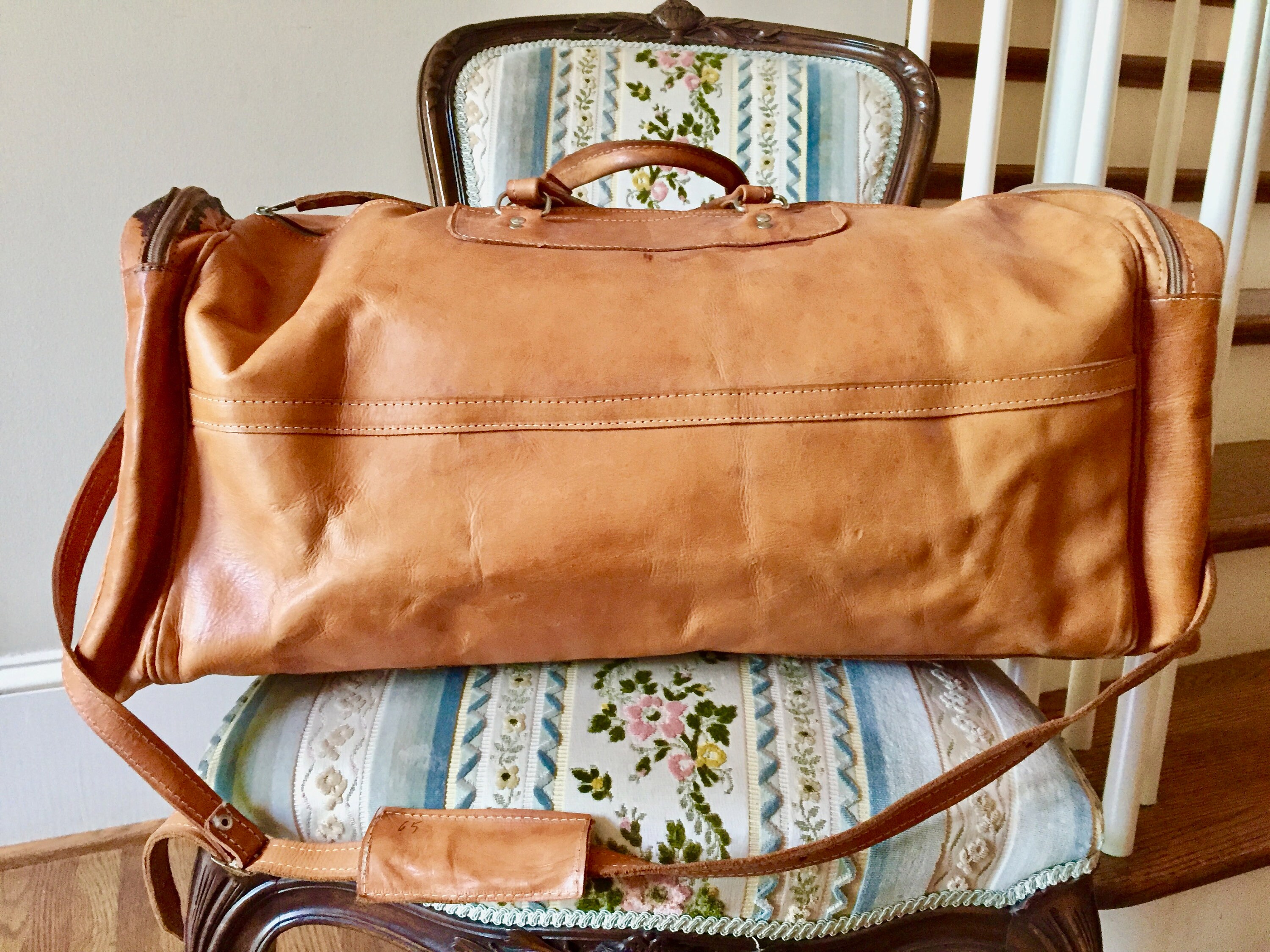 Vintage Leather Carry On Bag, Leather Duffle Bag, Large Leather Travel