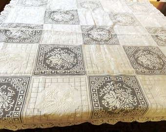 Army Navy Tablecloth, Vintage Cream Linen Lace Paneled Tablecloth, Square Linen Army Navy Tablecloth, Centerpiece Tablecloth, 48 x 48 inch