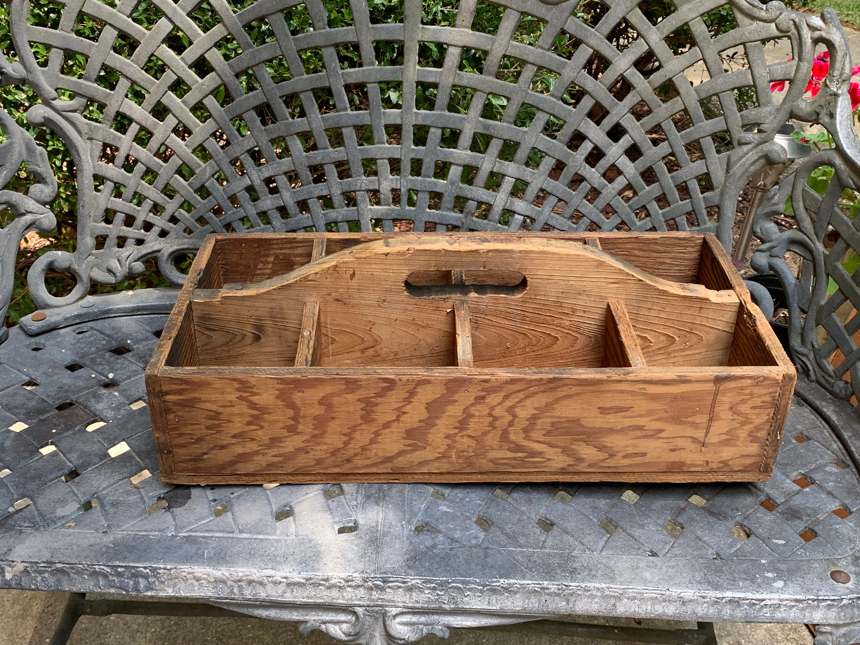 Rustic Wooden Caddy Tray, Farmhouse Sectional Wooden Storage Tray, 8