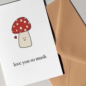 Love you so Mush Card di Eastern Trend Collective. Biglietto di auguri. Biglietto a forma di fungo, biglietto di compleanno. Biglietto. Biglietto di anniversario. Biglietto di amicizia