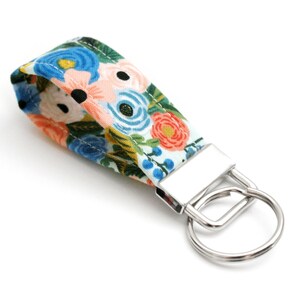 Mini Blue Floral Key Fob  - Rifle Paper Co - 2.5 or 3.5 Inch Key Ring - Cute Short Key Chain - Finger Keychain Strap - With Tassel