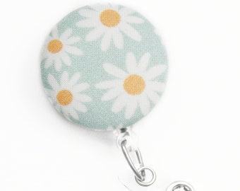 Wipeable Badge Reel - White Daisies on Sage - Cute ID Badge Holder - Alligator Clip - Teacher, Nurse - Clear 27 Inch Fabric Button Reel