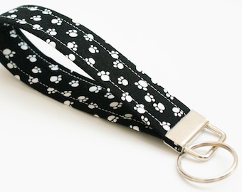 Wrist Lanyard - Dog Keychain - 5 Inch Wristlet - Cute Cat Key Fob - Dog Mom Gift - Short Lanyard - Vet Gift - Black and White Paw Prints