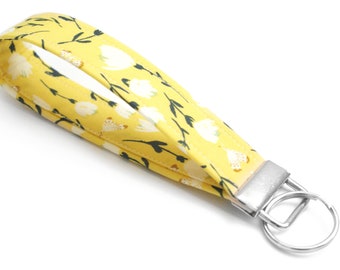 Spring Blossoms Key Fob - 5 Inch Key Ring - Key Chain - Cute Wristlet - Short Lanyard Strap - Keychain - New Driver Gift Yellow Floral