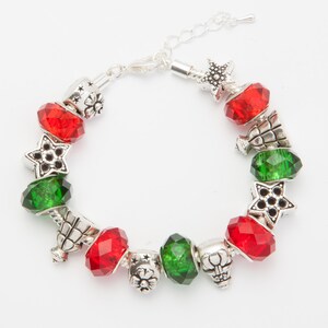 Christmas Bracelet, Holiday Jewelry, Christmas Spirit. Old Fashioned Christmas Bracelet