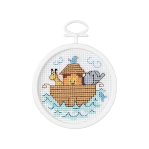Noahs Ark Cross Stitch | Noahs Ark Gift | Noah's Ark Mini Cross Stitch Kit - 2.5in. Round - 18 Count Mesh - 1 Kit (nm211046)
