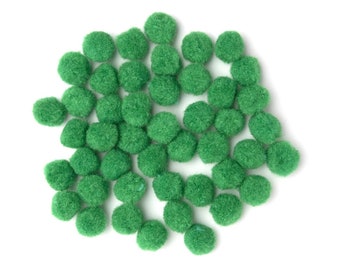 Green Pom Poms | Christmas Green Poms | Kelly Green Pom-Poms - .75in. - 45 Pieces/Pkg. (nm40000809)